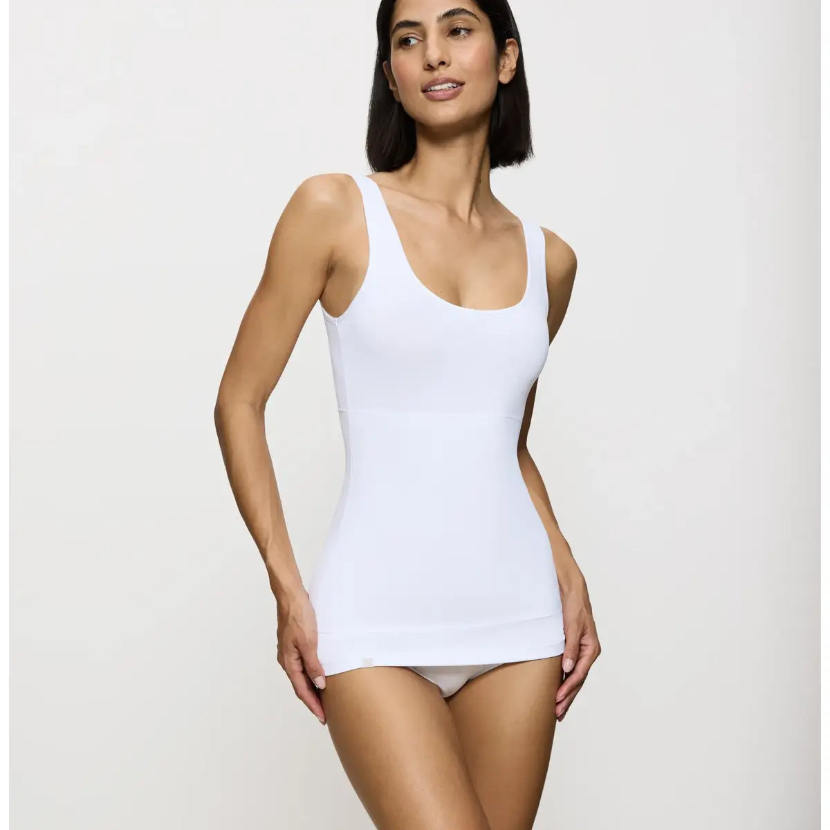 Triumph Trendy Sensation muotoileva toppi