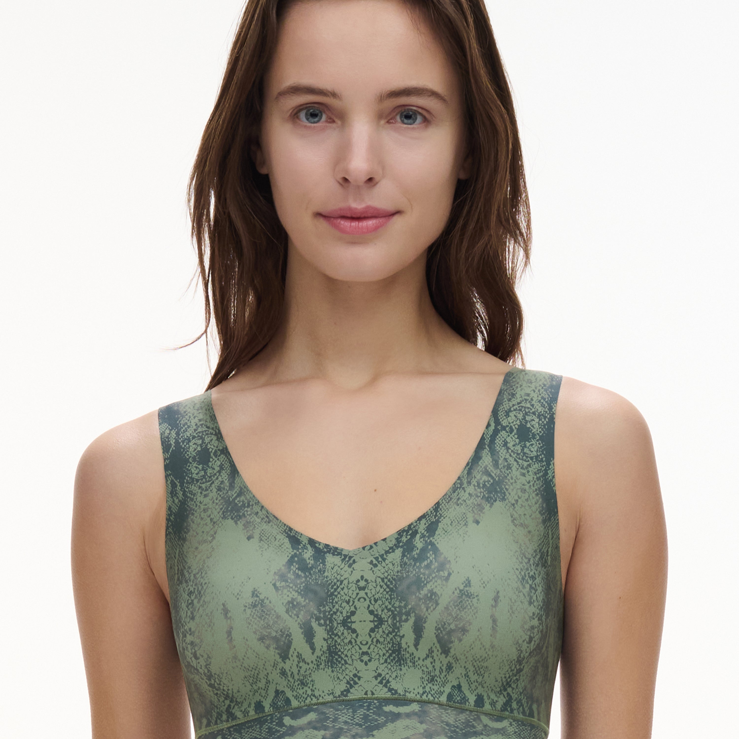 Chantelle Soft Stretch liivitoppi, leveä olkain