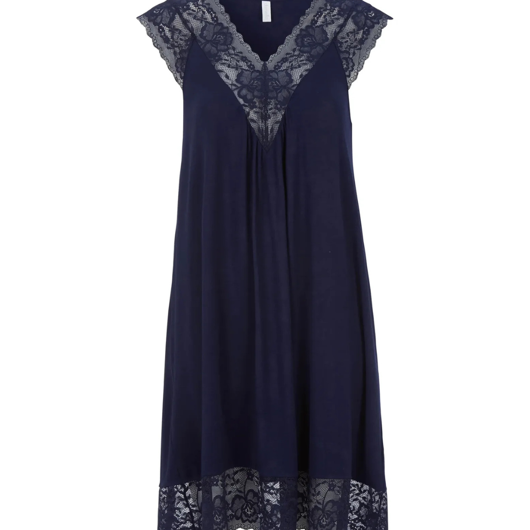 Damella Emelie viskoosi yöpaita