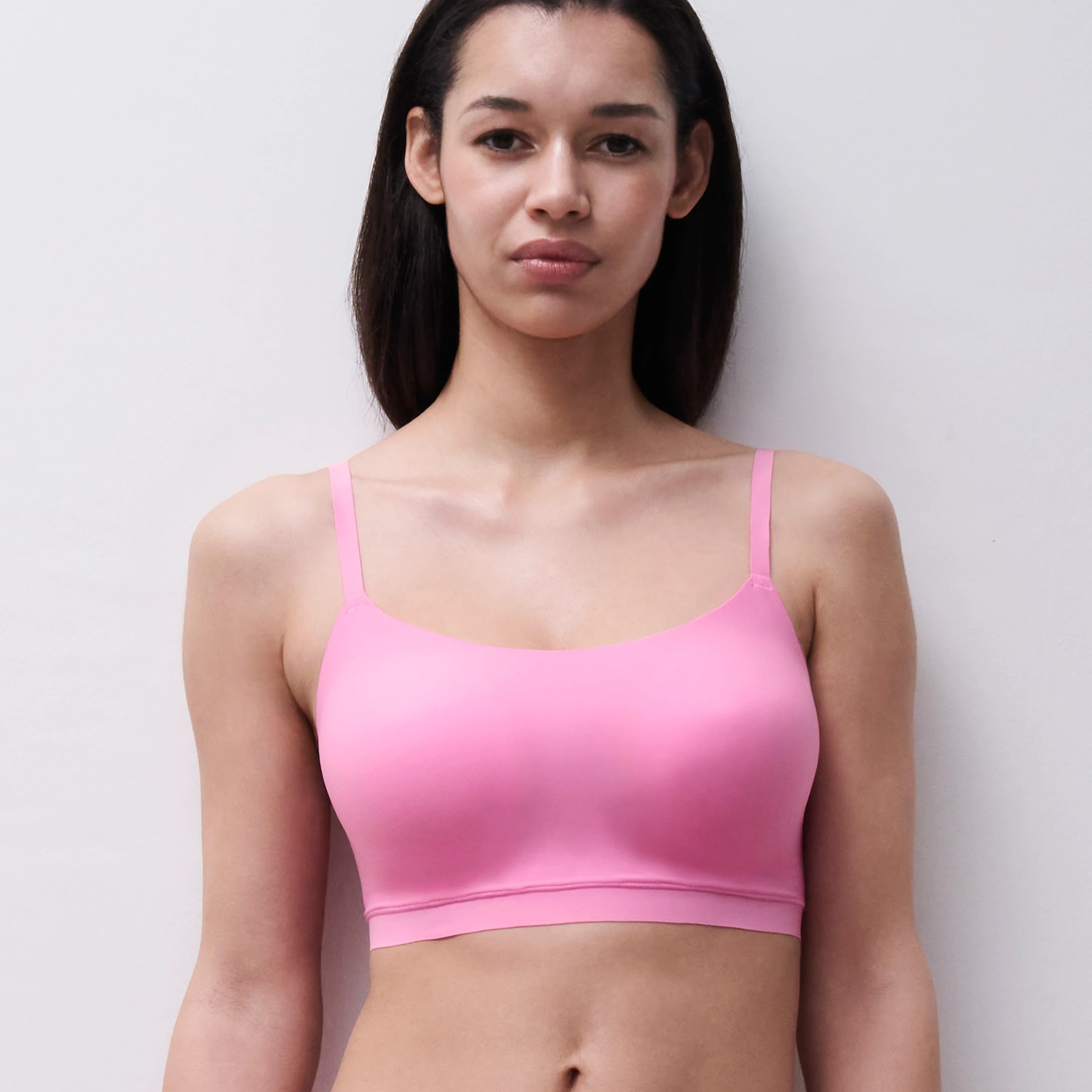 Chantelle Soft Stretch liivitoppi, ohut olkain